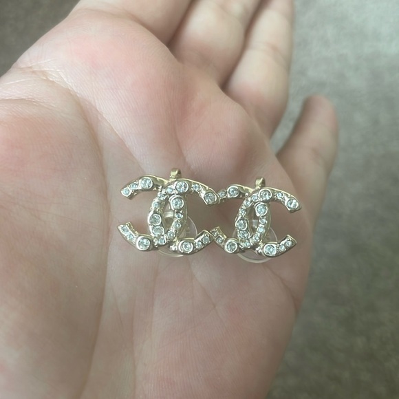 Chanel clip on earrings - silver color - Picture 1 of 4